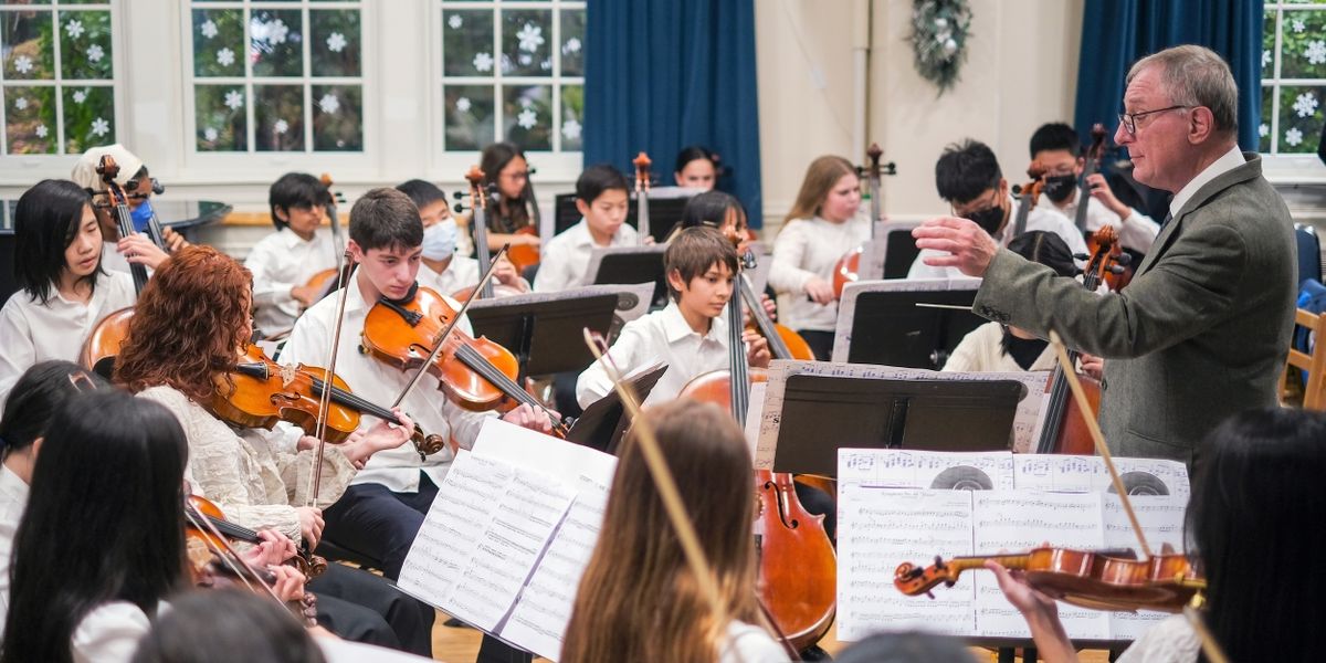 Hoff-Barthelson Hosts Annual Holiday Music Festival
