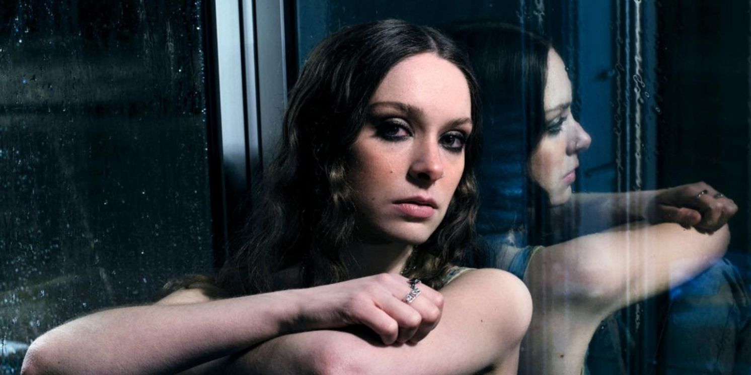 Holly Humberstone Premieres New Song 'Into Your Room' From Upcoming Album  Image