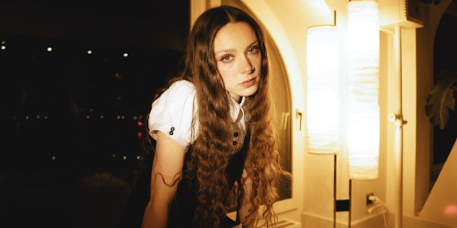 Holly Humberstone Unveils Her 'Work In Progress' EP  Image