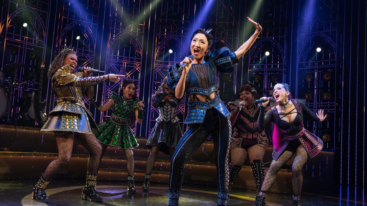 Hot Tickets of the Week: HERE THERE ARE BLUEBERRIES, SIX & More Hot Tickets of the Week: HERE THERE ARE BLUEBERRIES, SIX & More