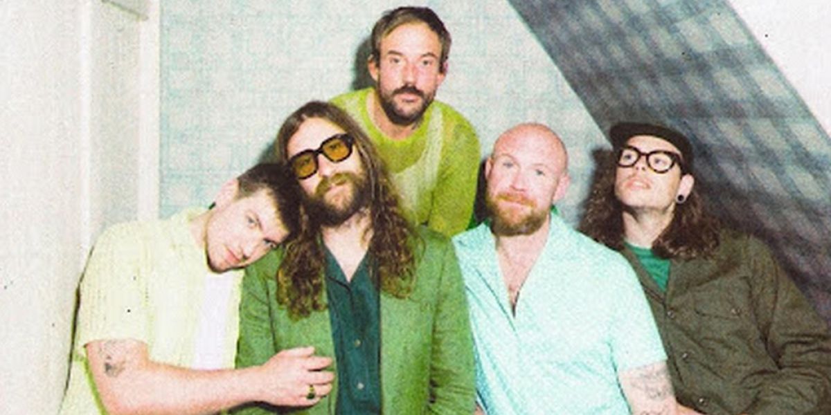 IDLES Share New Single 'Gift Horse'