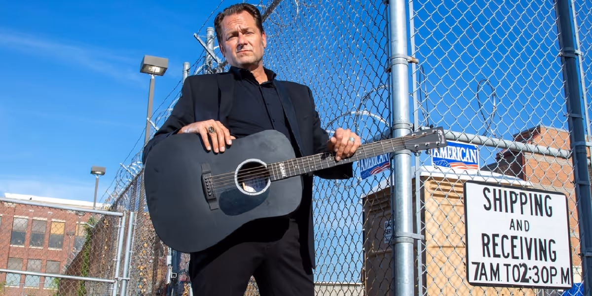 THE WAITING ROOM: AN INTIMATE MUSICAL JOURNEY to be Presented by Rave On Productions