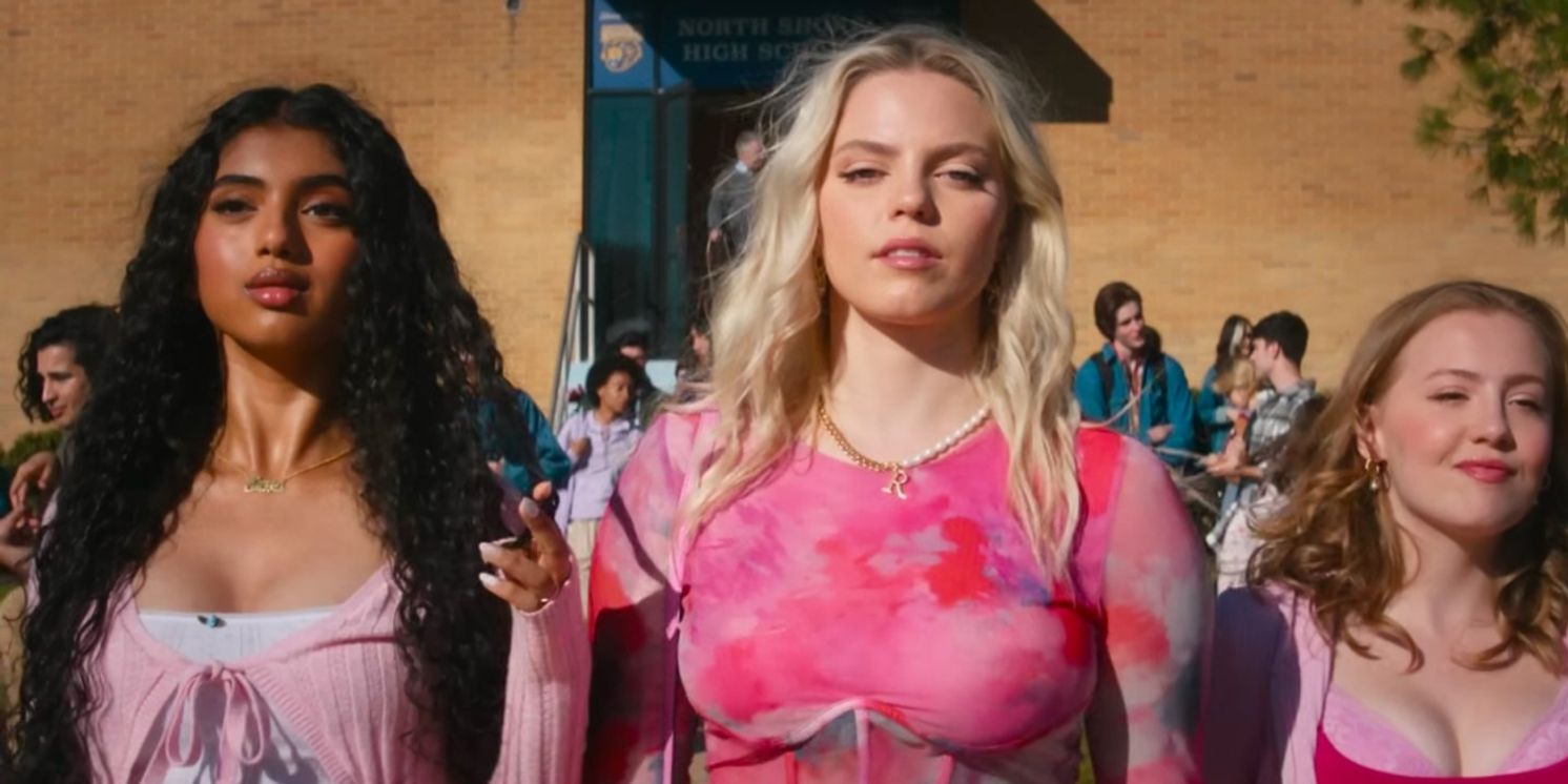 Inside the MEAN GIRLS Songs in New Movie Musical: Live Vocals, an 8-Minute Musical Number & More  Image