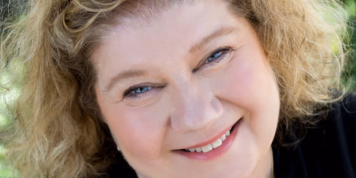 Interview: Andrea Gordon of READING SERIES EXTRAVAGANZA at Magic Theatre