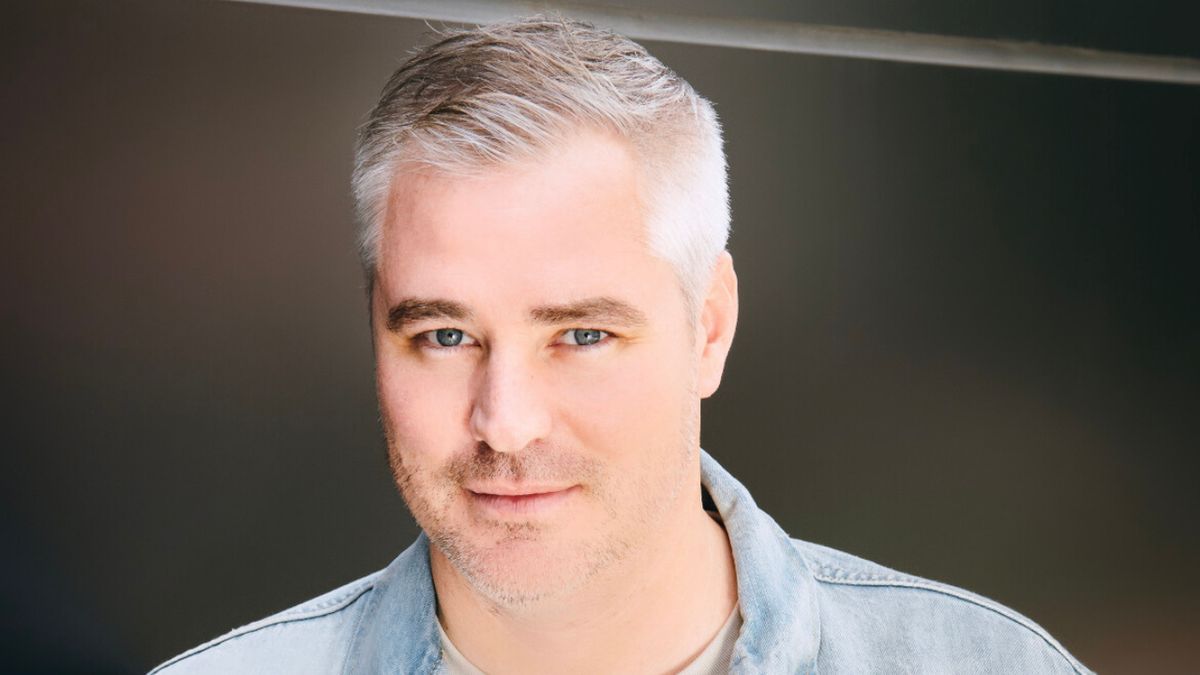 Interview: Brian Moote of BORED TEACHERS' COMEDY TOUR: IS IT FRIDAY YET? at Southern Theatre