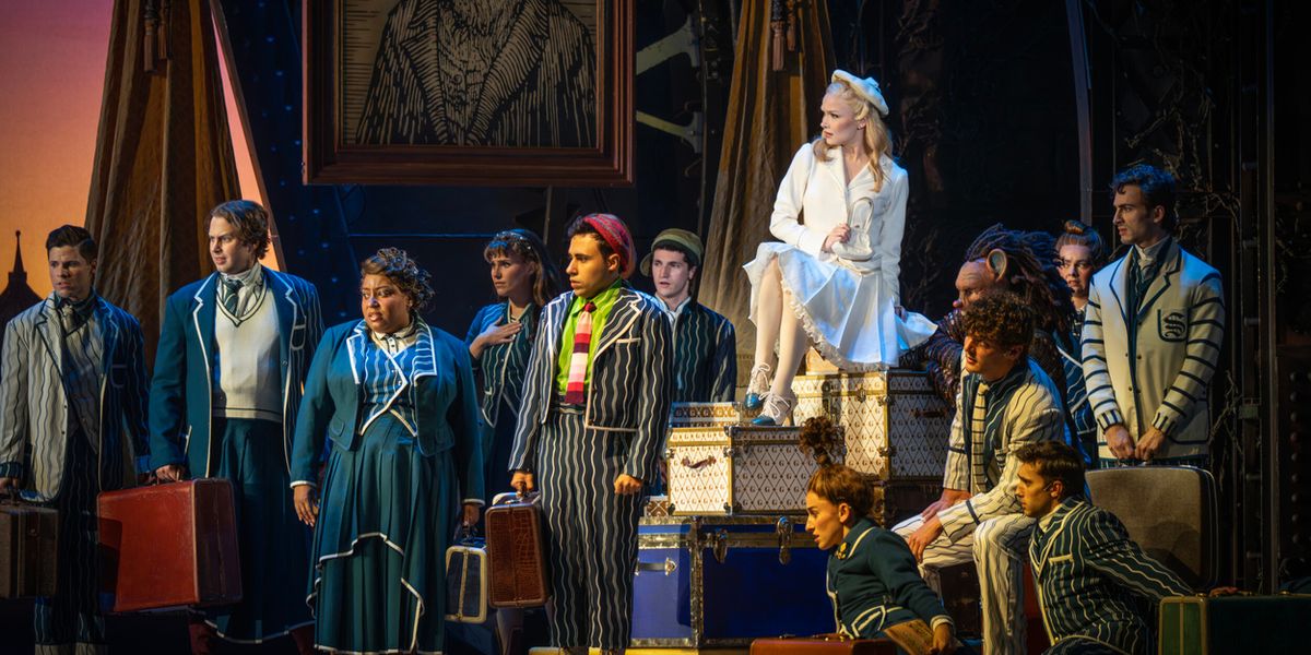 Interview: Gina Brady of FRASER IN PARTNERSHIP WITH WICKED at Orpheum Theatre Minneapolis