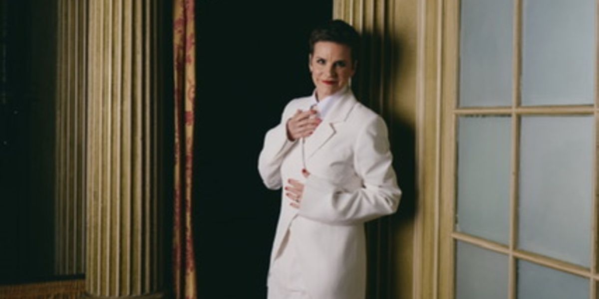 Interview: Jenn Colella on Bringing BIG DYKE ENERGY to the Laurie Beecham Theatre
