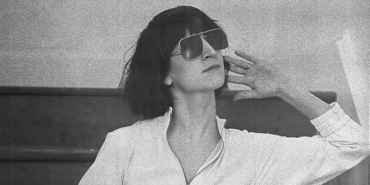 Interview: Kendal Hartse Refuses to Be Commodified in UH OH! at The Gym At Judson  Image