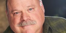 Interview: Broadway TikTok Star Kevin Chamberlin Is FINDING THE JOY at The Green Room