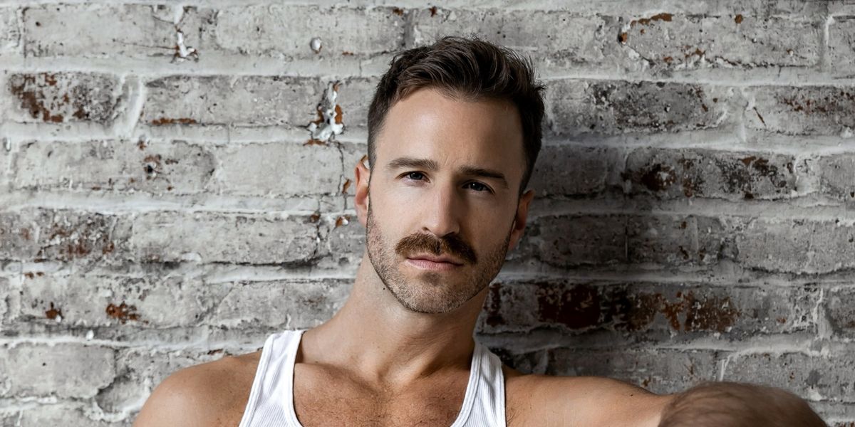 Interview: Locky Brownlie of BROLESQUE WITH FLIPPHONE EVENTS at Quincy Hall