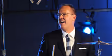 Interview: MATT JOHNSON of SWINGIN' THE DISNEY SONG BOOK! @ CAMPUS JAX NEWPORT BEACH