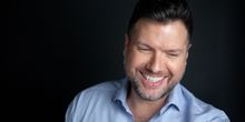 Interview: Mauricio Martinez of 5'11' BASED IN NYC at 54 Below October 5th & 6th