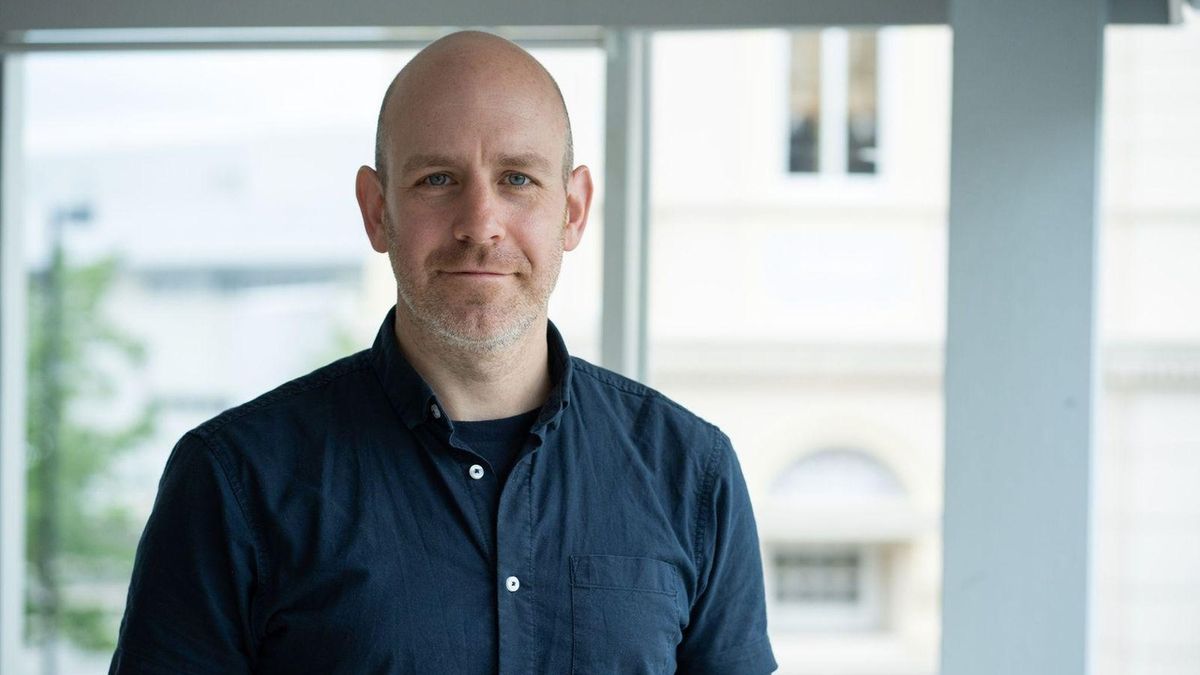 Interview: Robert Hastie of OPERATION MINCEMEAT at Royal Alexandra Theatre