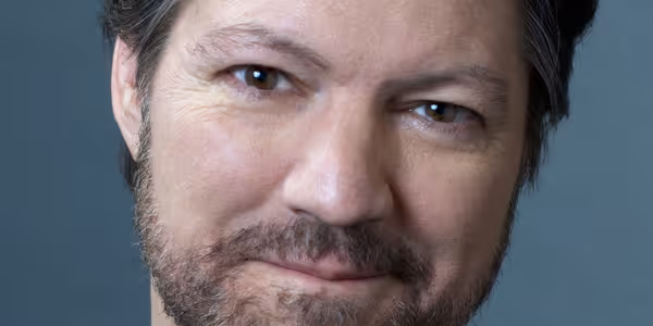 Interview: Robert Petkoff of MOULIN ROUGE! at Salle Wilfred Pelletier, Place Des Arts