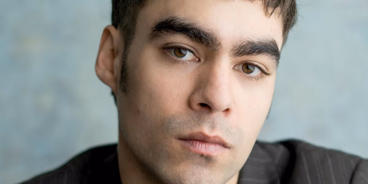 Interview: 'He's An Interesting One!': Actor Seamus Dillane on Playing Septimus Hodge And Making The Audience Work in ARCADIA