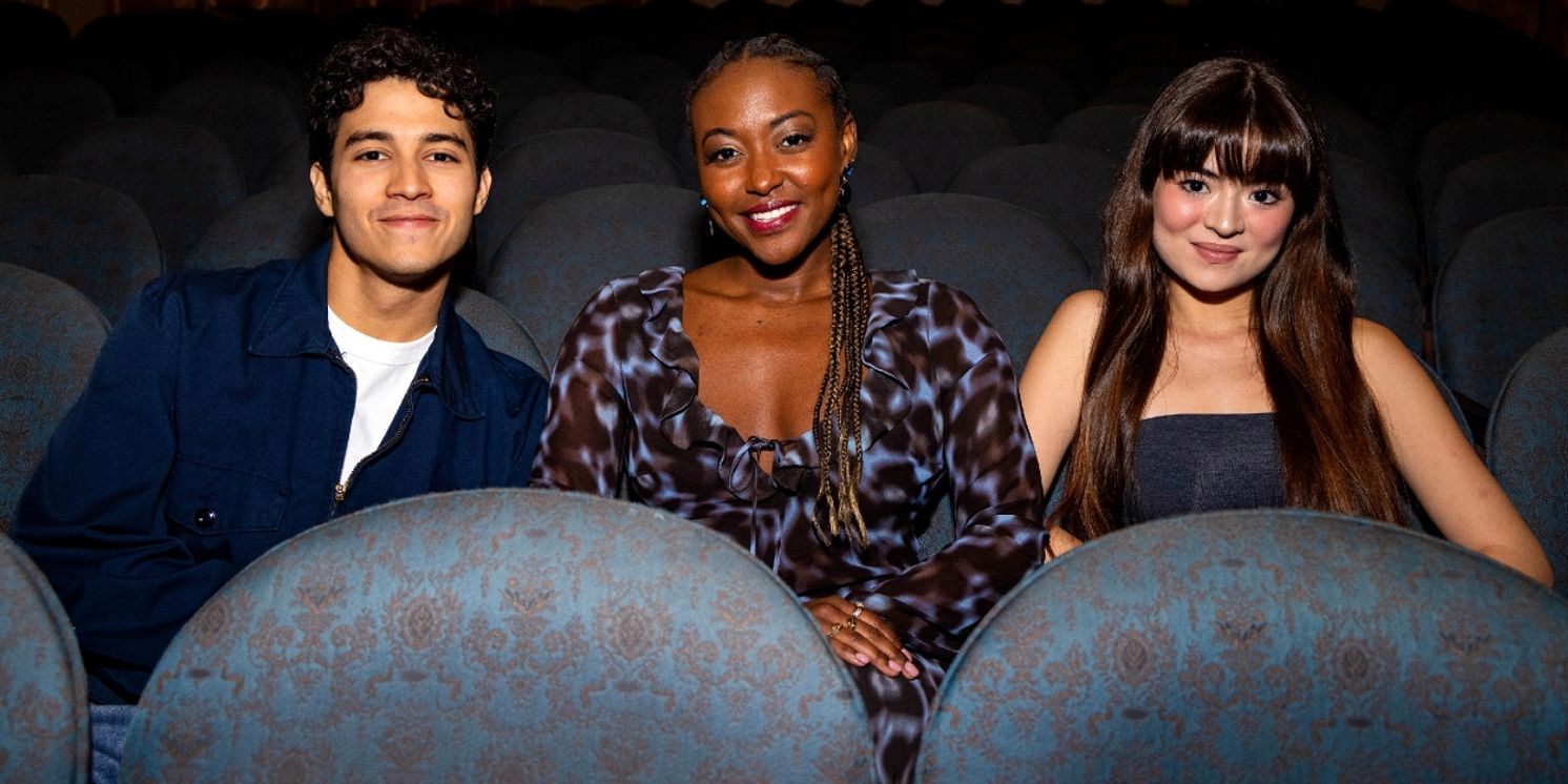 Interview: THE NOTEBOOK's New Stars on First Bows, Beloved Songs & the Show’s Emotional Power  Image