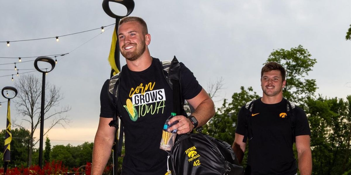 Interview: Zach Twedt of IOWA HAWKEYES VS MINNESOTA GOPHERS at Huntington Bank Stadium
