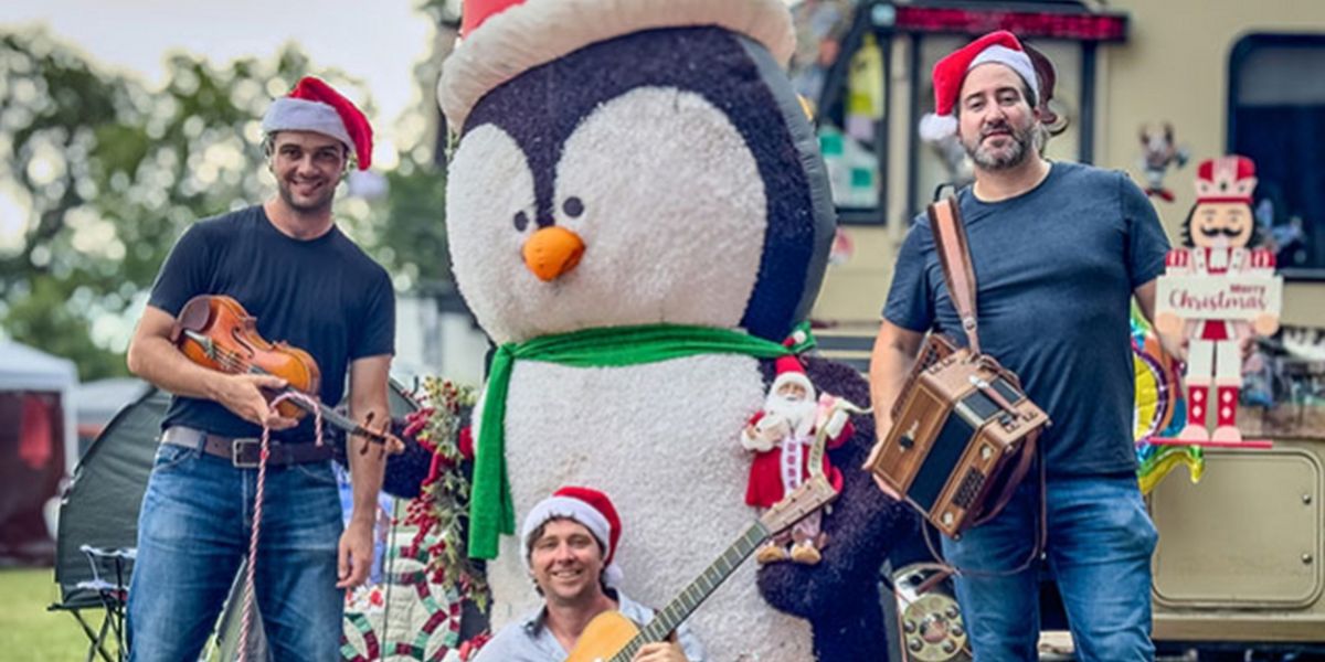 Irish Trio Socks in the Frying Pan Plays Holiday Concert at DROM