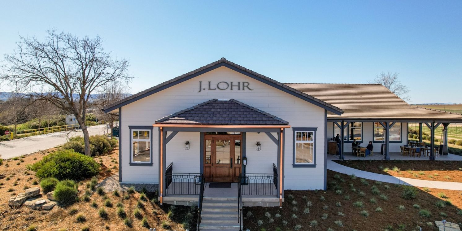 J. LOHR-Delightful White Wines to Welcome the Spring Season Ahead  Image