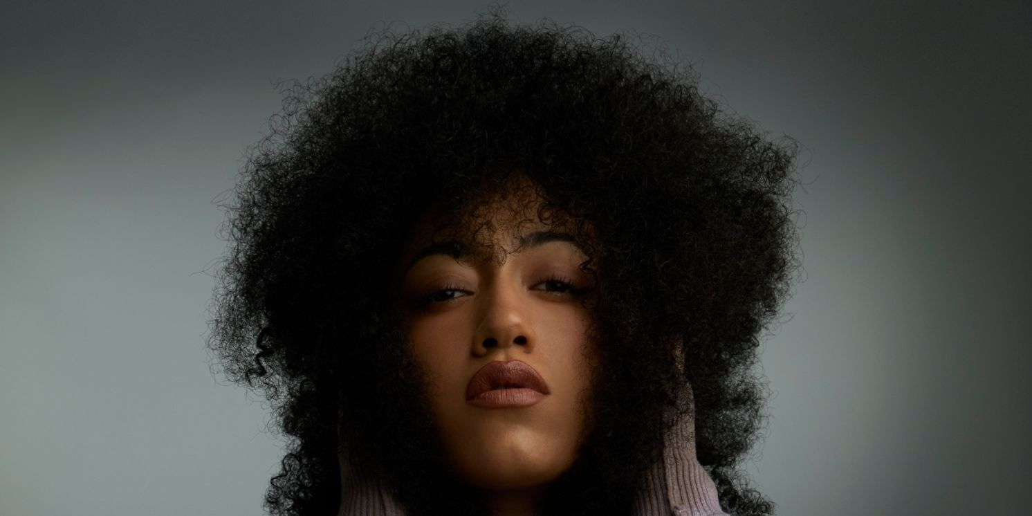 Alternative R&B Artist Jenevieve Sets 'The Crysalis Tour'  Image