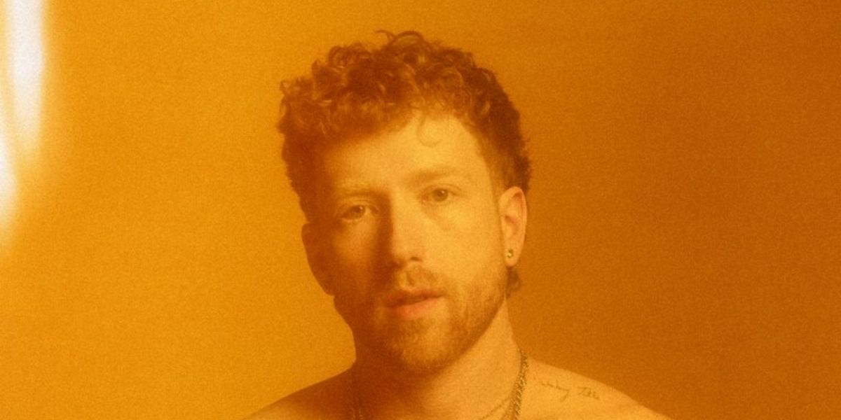 JP Saxe Sets Two-Part Album, Shares 'SMARTPHONE MAKE ME DUMB'