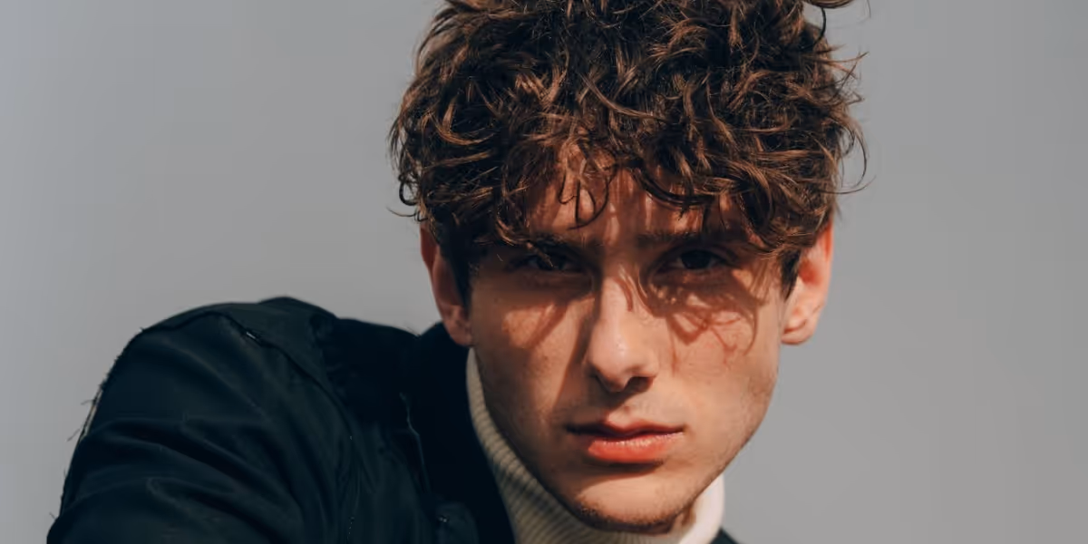 JVKE Debuts First New Single of the Year 'Pretty'