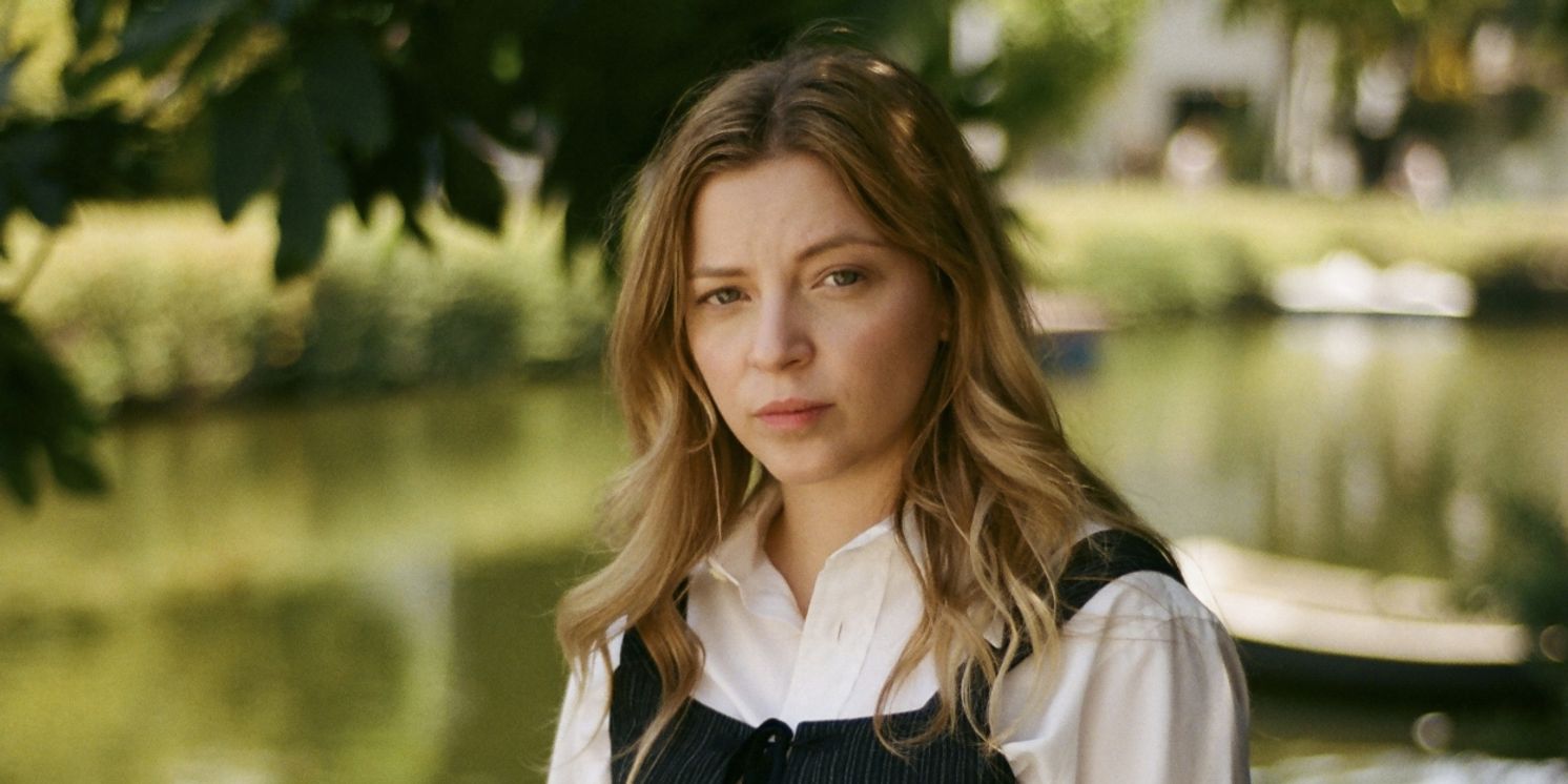 Jade Bird Releases New EP 'Burn the Hard Drive' Ahead of Tour  Image