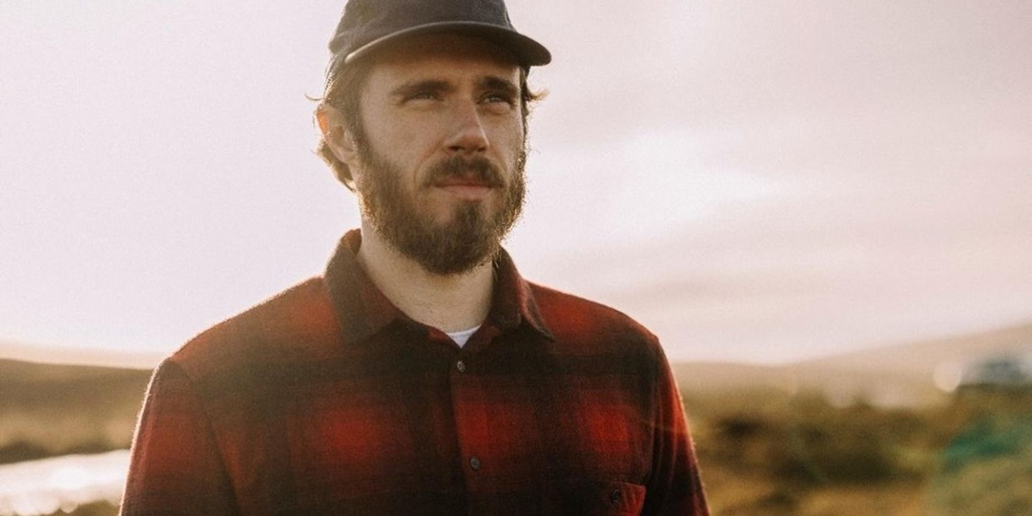 James Vincent McMorrow Shares New Single 'Give Up' 　​  ​   Image