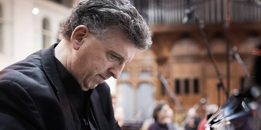 Jeffrey Biegel’s ‘Rhapsody in Red, White & Blue’ Unites Orchestras Across All 50 States Photo