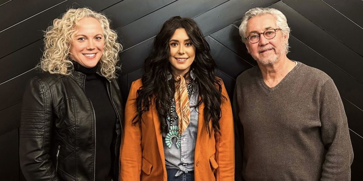 Jenna LaMaster Signs Management Deal With Maverick Nashville