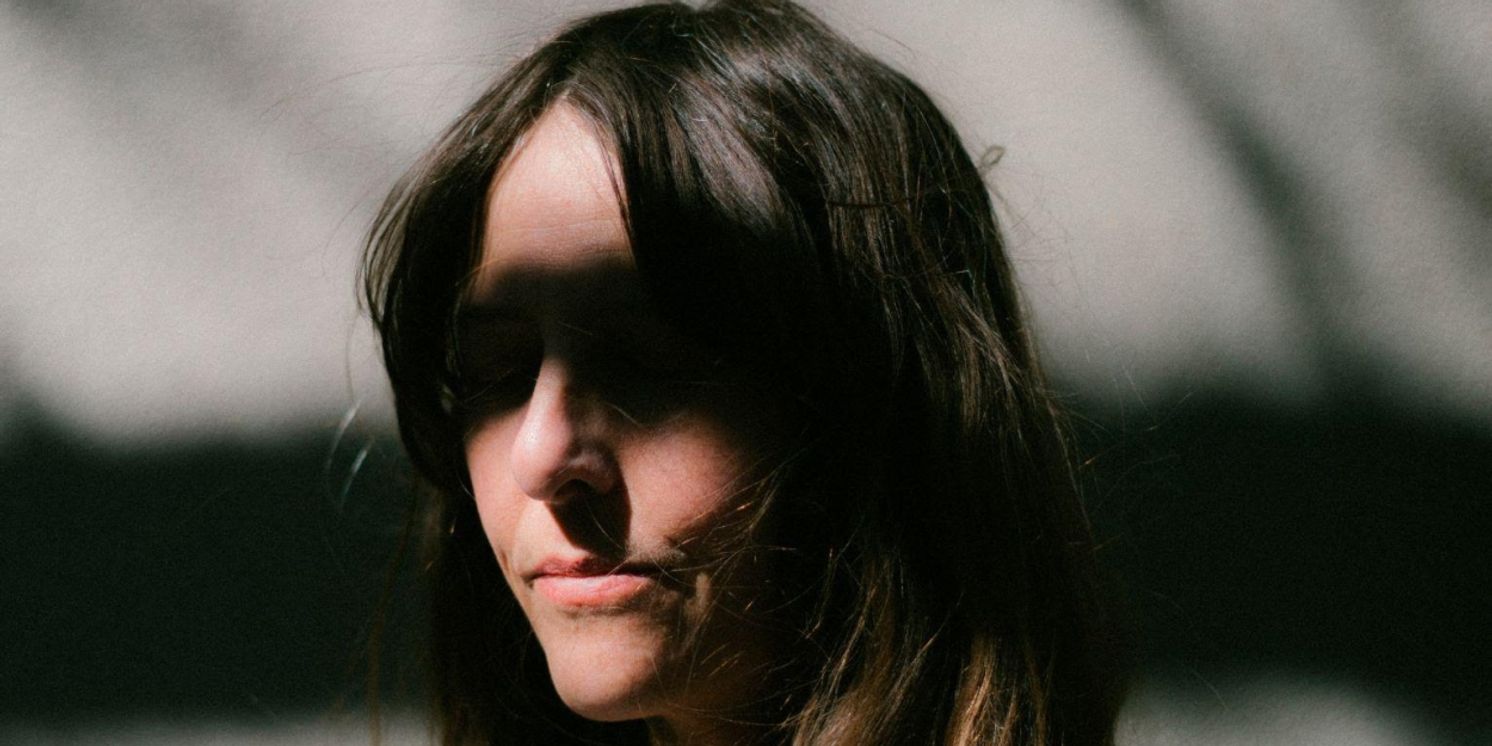 Jennifer Castle Returns With 'Blowing Kisses' Featured on FX's THE BEAR  Image