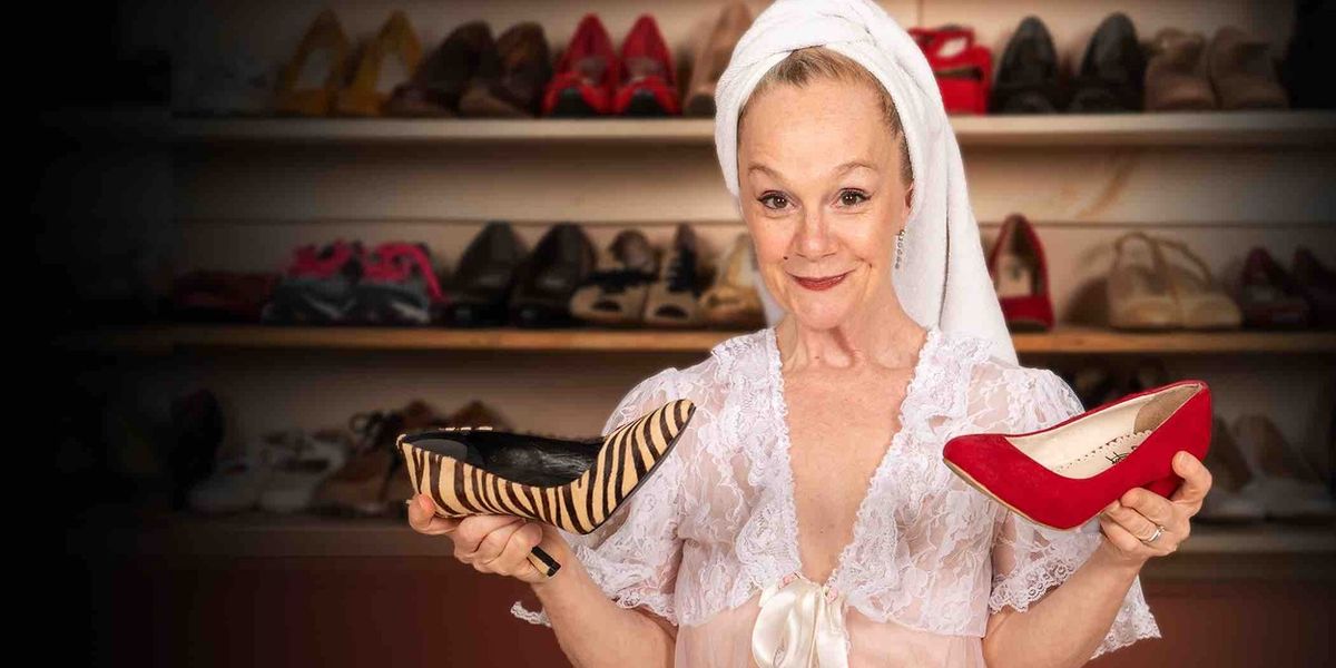 Jennifer Childs to Star in New Solo Comedy SHE GETS AROUND at Plays & Players Theatre