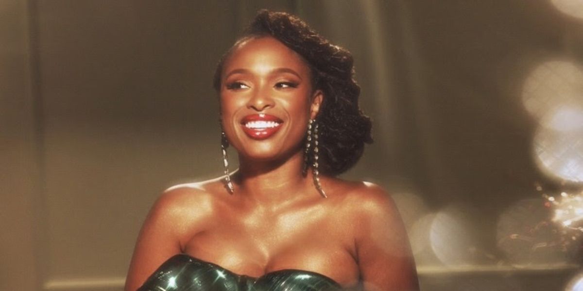 Jennifer Hudson Releases First Holiday Album 'The Gift of Love'