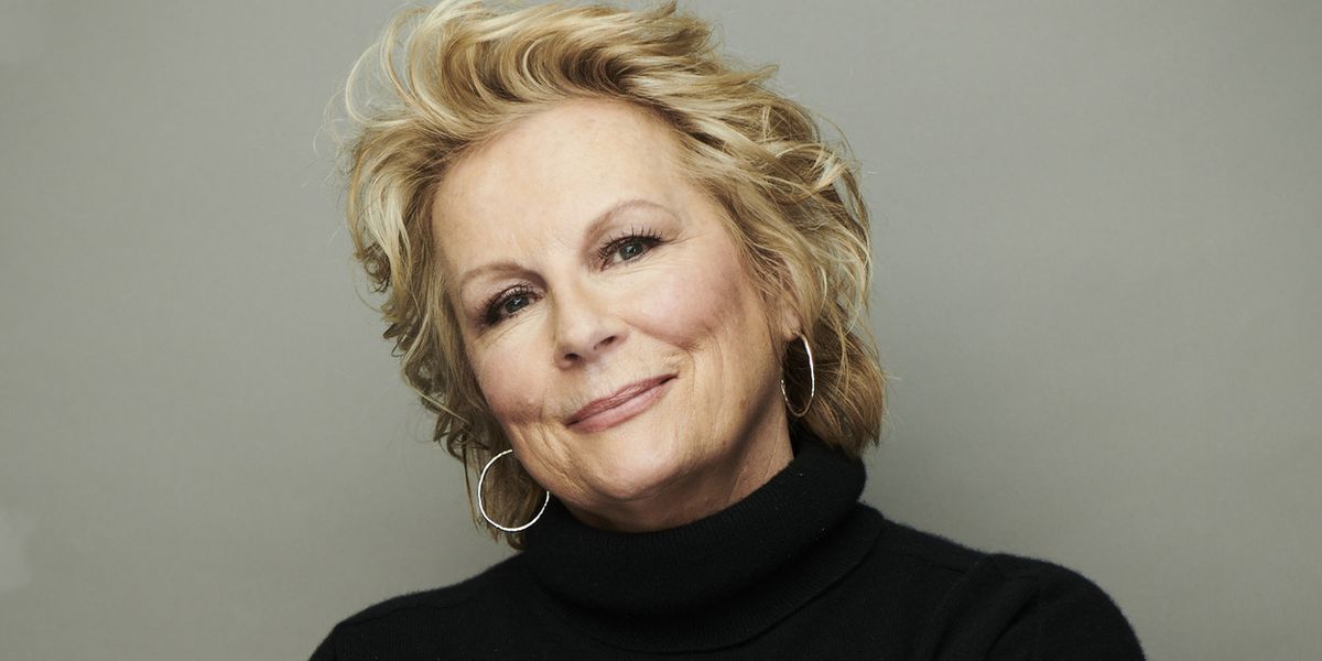 Jennifer Saunders Will Lead THE SEA at Theatre Royal Bath This Autumn