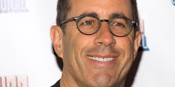 Jerry Seinfeld to Return to Beacon Theatre With New Comedy Photos