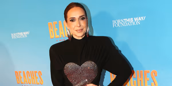 Bagels, Manicures, and Grace: Jessica Vosk Reacts to BEACHES Tony Snub Photo