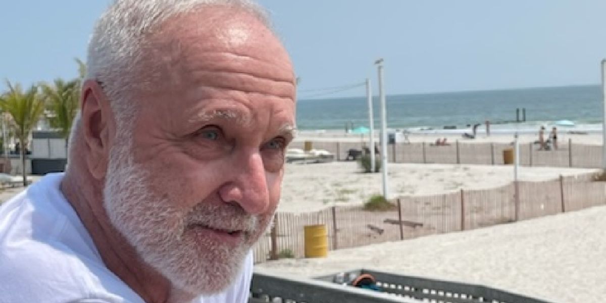 Jim McLaughlin, Veteran CBS Producer Who Elevated Arts Coverage, Dies at 74