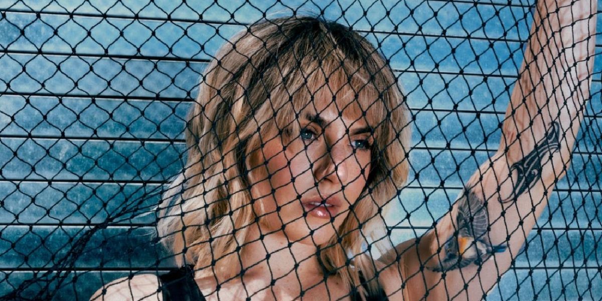 Joanna 'JoJo' Levesque Returns With New Single 'Porcelain'