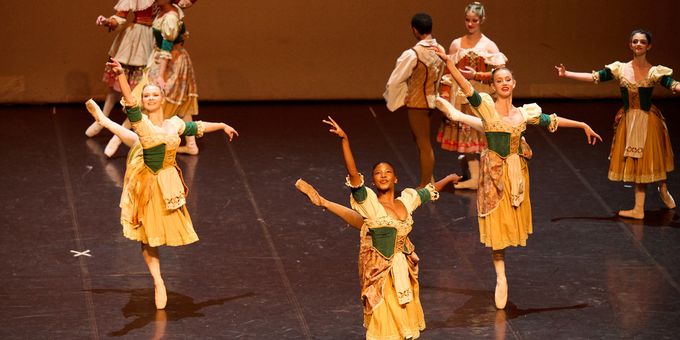 Joburg Ballet Academy Will Host Debut Dancer Bursary Award Presentation at Roode Photos