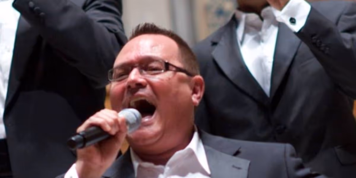 John Cavazos Performs Solo Cabaret MY BROADWAY FOOTLIGHTS at Mandell Theater