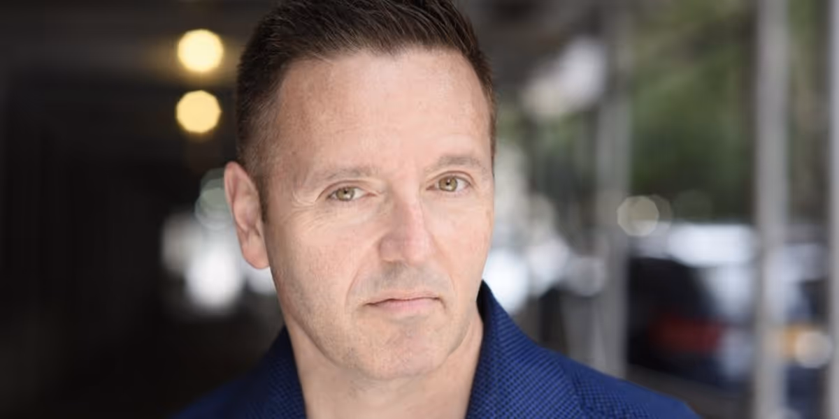 John Edward Will Embark on 2024 Australian Tour