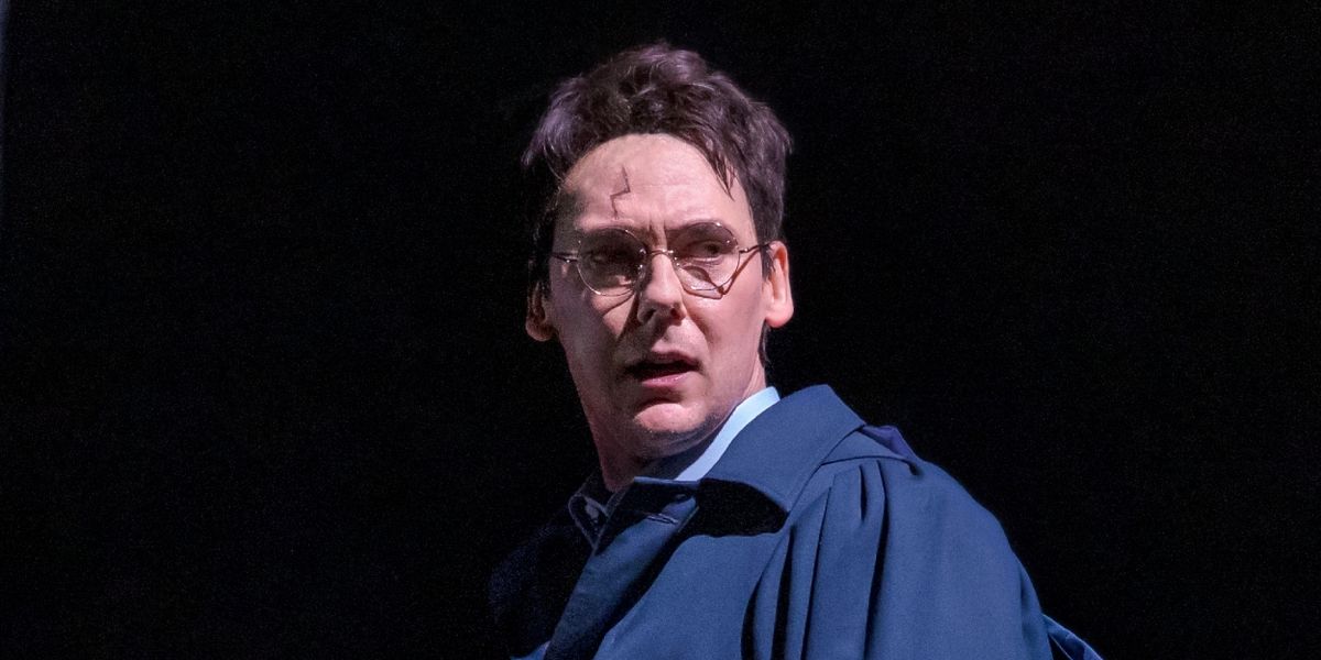 约翰·斯凯利、埃米特·史密斯和艾丹·克洛斯加盟百老汇《哈利·波特与被诅咒的孩子》剧组 