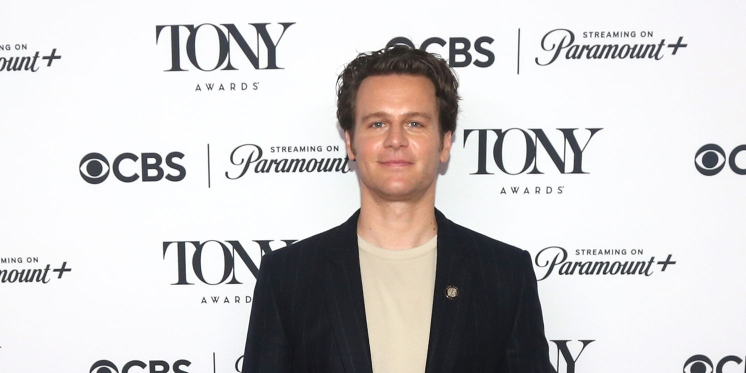Jonathan Groff Recalls Turning Down GLEE to Ryan Murphy  Image