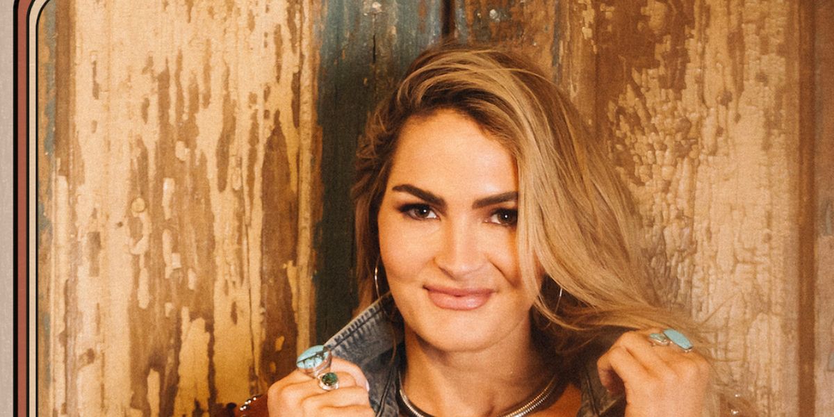 Julianna Rankin Releases New Single DOUBLE KNOT