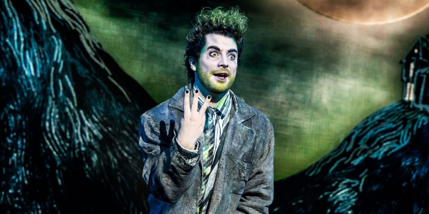 Justin Collette, Isabella Esler and More To Lead BEETLEJUICE Broadway Return  Image