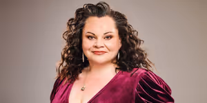 Keala Settle Celebrates Her Journey, Local Venue’s Third Anniversary