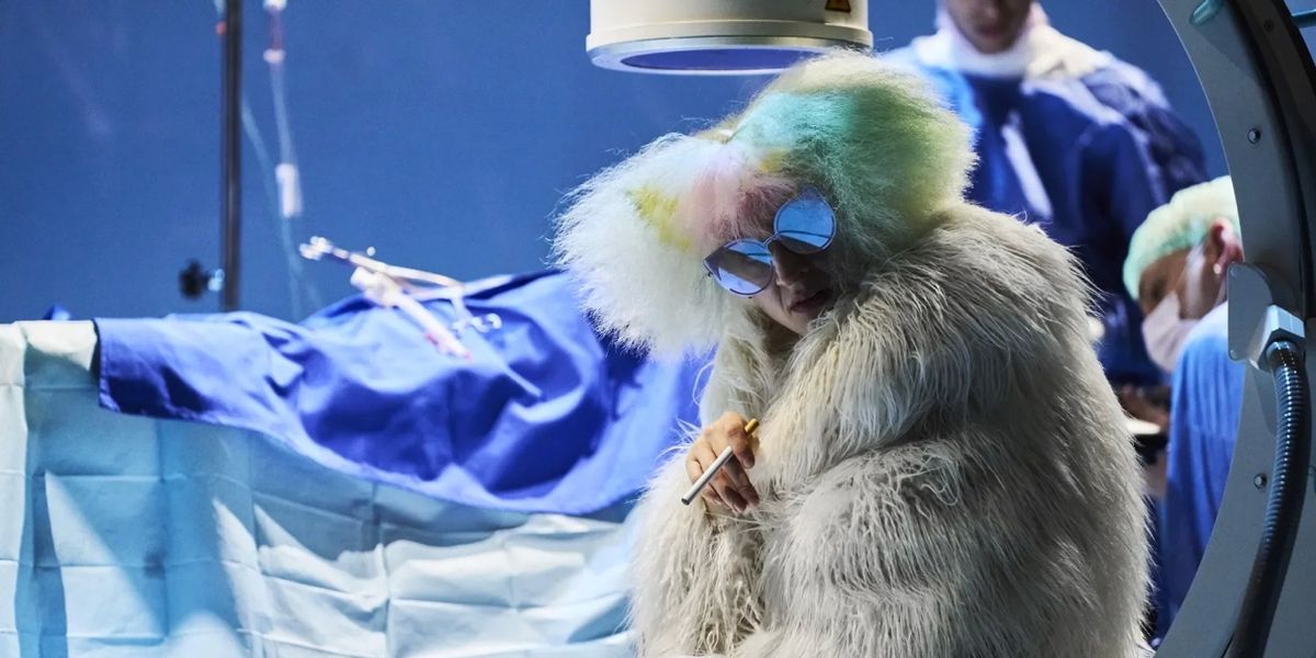KRANKE HUNDE is Now Playing at Theater Basel
