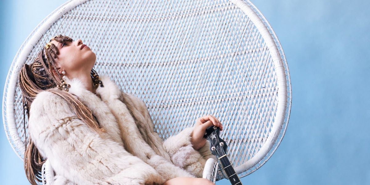 Kaia Kater Releases New Single “In Montreal” featuring Allison Russell