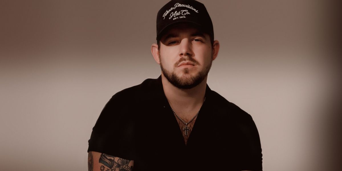 Kameron Marlowe Will Release Sophomore Album 'Keepin' The Lights On'