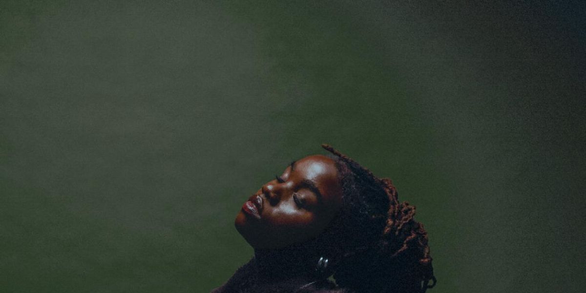 Kareen Lomax Releases WARFARE Single From Debut Album NAJI